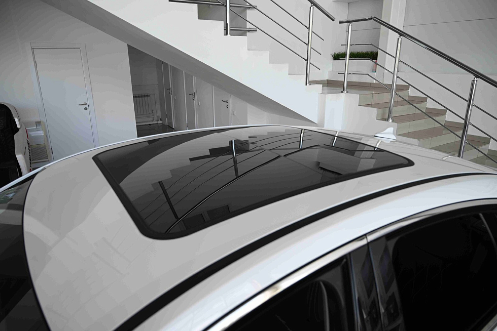 Chery Arrizo 8 Ультра Черный / Ultra Black, белый