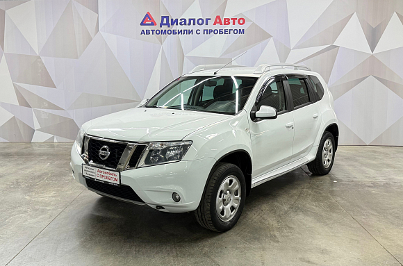Nissan Terrano Comfort, 2016 года, пробег 141615 км