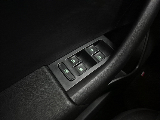 Skoda Rapid Hockey Edition Active, 2018 года, пробег 128877 км