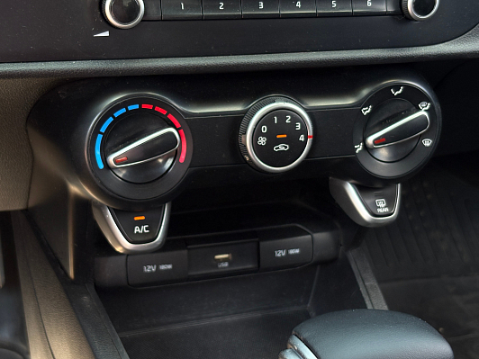 Kia Rio Comfort, 2021 года, пробег 175778 км
