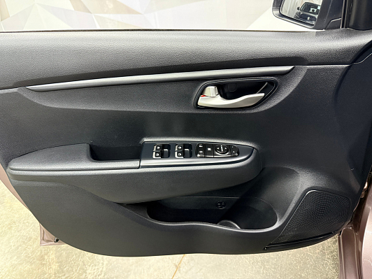 Kia Rio Luxe, 2019 года, пробег 117512 км