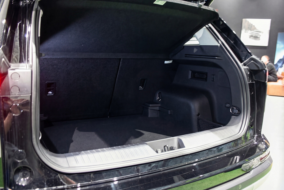 Jaecoo J6 Комфорт, черный