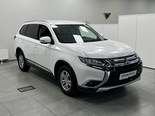 Mitsubishi Outlander Instyle, 2017 года, пробег 139000 км