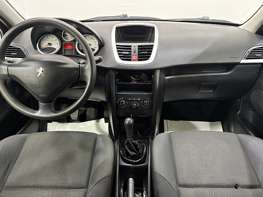 Peugeot 207, 2009 года, пробег 173135 км