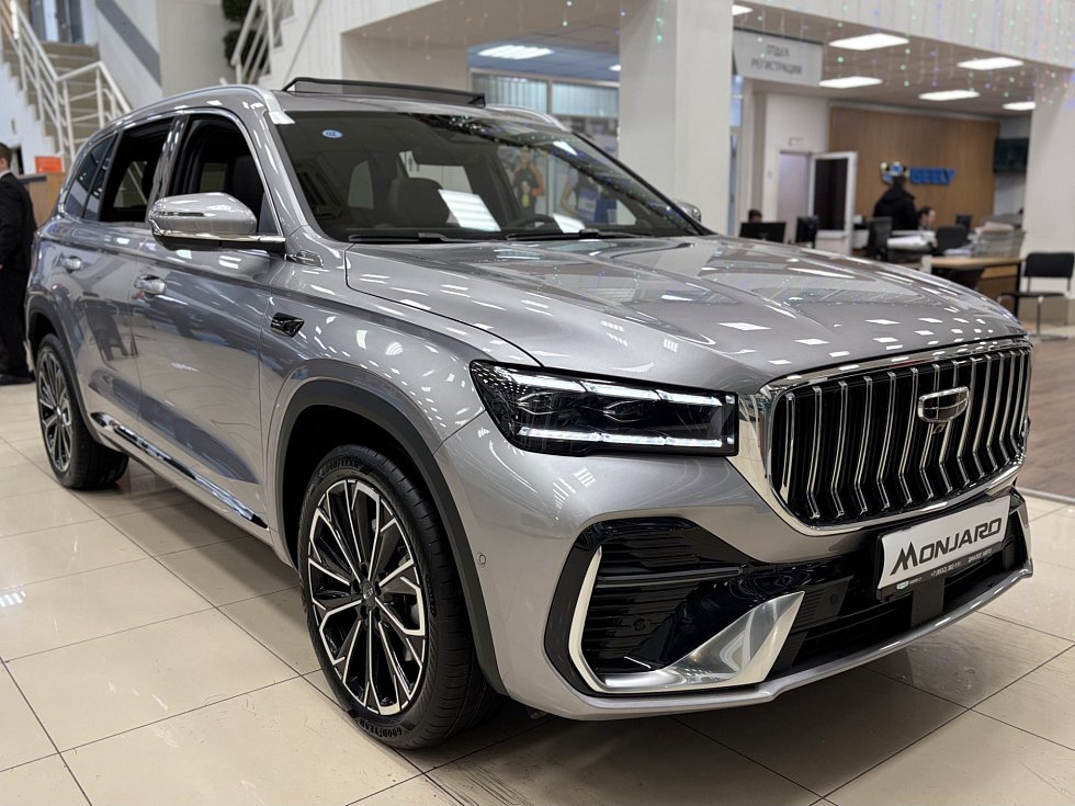 Geely Monjaro Flagship, серебряный