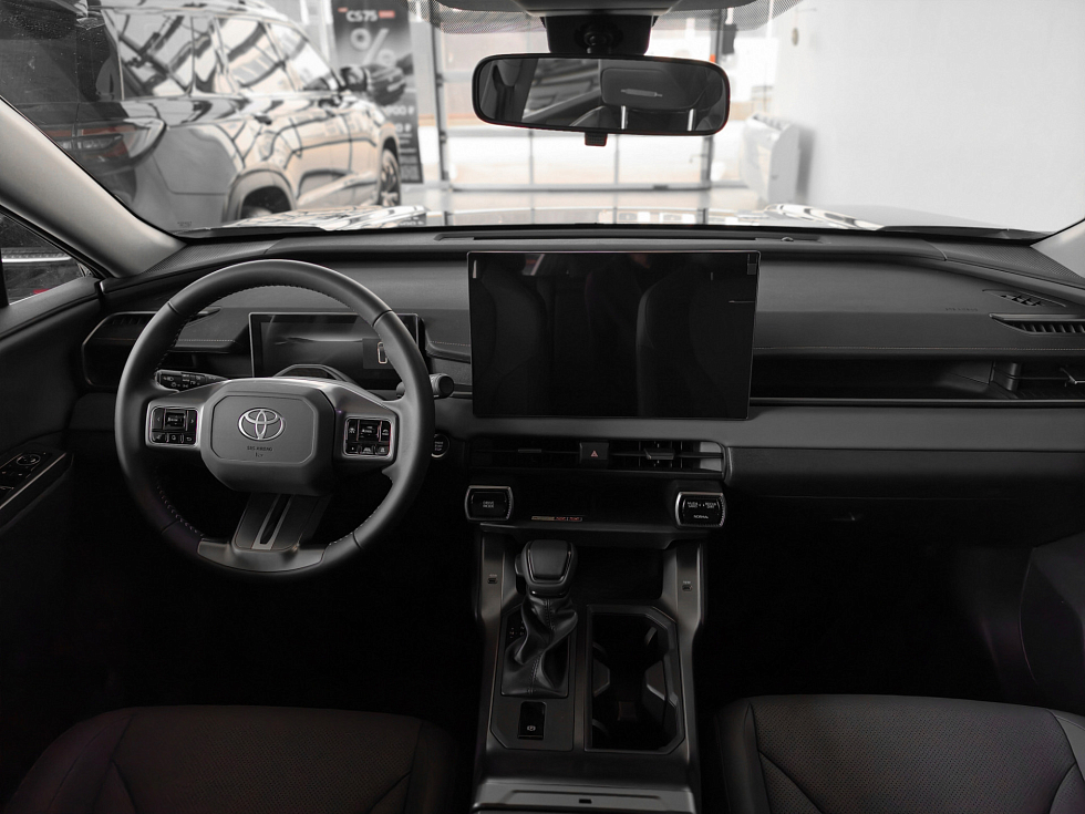 Toyota RAV4 Adventure Plus, черный