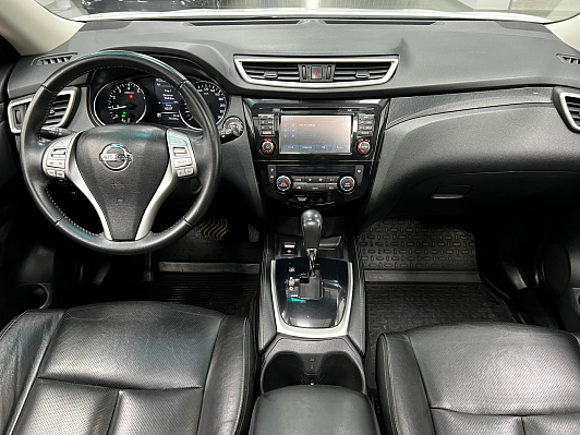 Nissan X-Trail LE, 2016 года, пробег 79000 км
