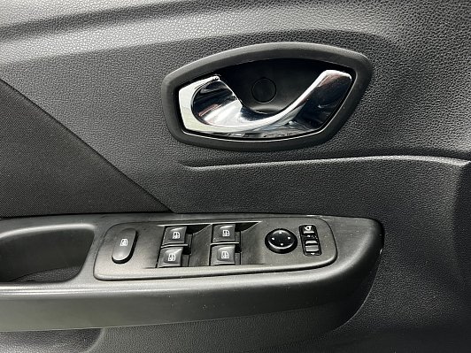 Renault Kaptur Intense, 2020 года, пробег 91372 км