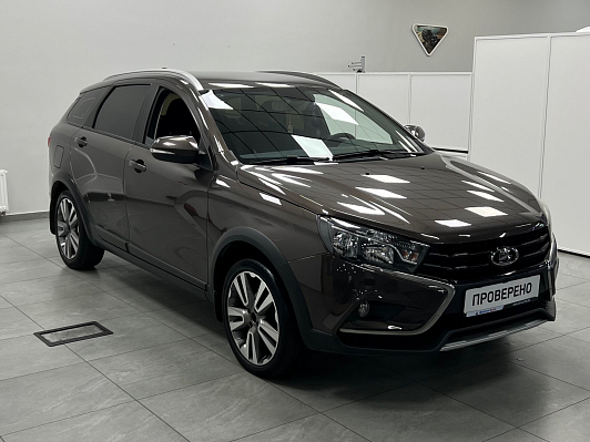 Lada (ВАЗ) Vesta Luxe Multimedia, 2019 года, пробег 119000 км