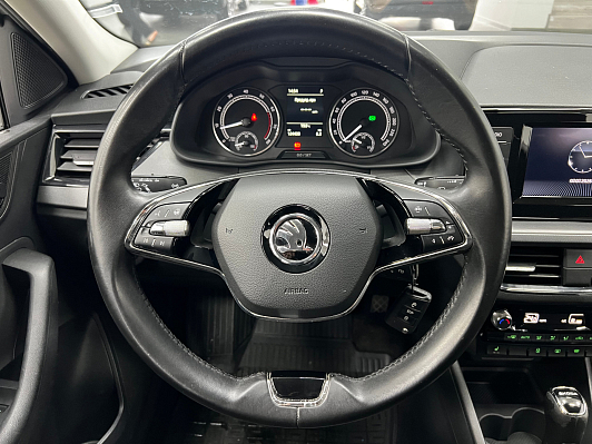 Skoda Rapid Style, 2022 года, пробег 124439 км
