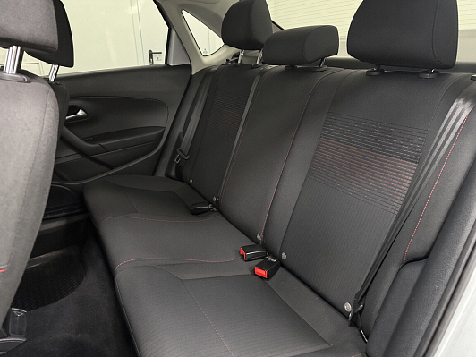 Volkswagen Polo Life, 2017 года, пробег 155000 км