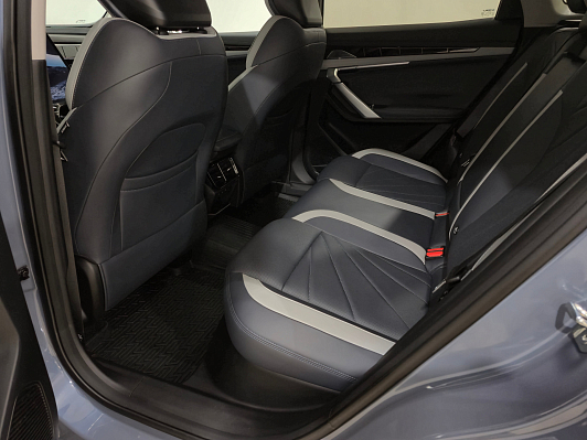 Geely Atlas Флагман, 2024 года, пробег 108013 км