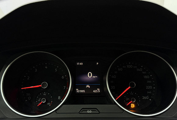 Volkswagen Tiguan CONNECT, 2020 года, пробег 101540 км