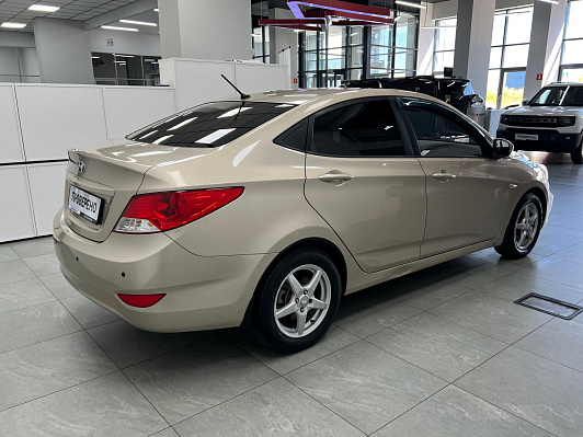 Hyundai Solaris Comfort, 2012 года, пробег 184928 км