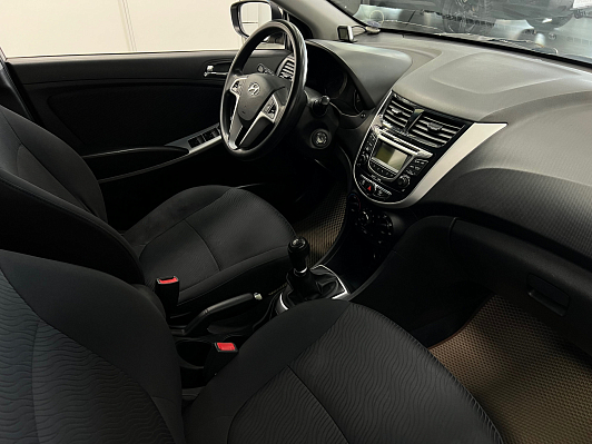 Hyundai Solaris Comfort, 2012 года, пробег 184928 км