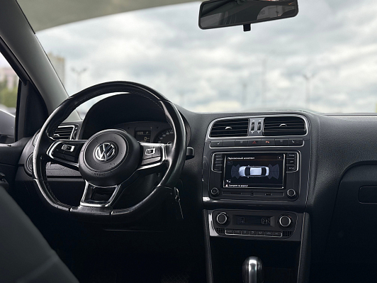 Volkswagen Polo SELECT, 2019 года, пробег 119827 км
