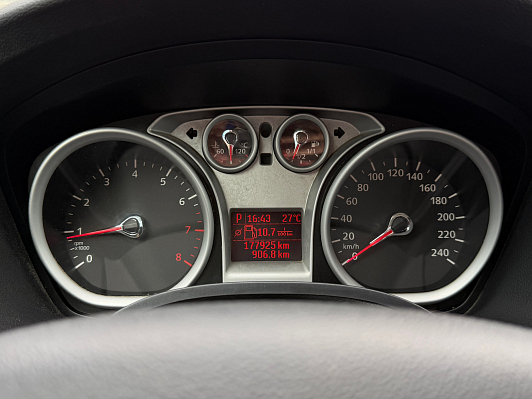 Ford Focus Comfort, 2010 года, пробег 177898 км