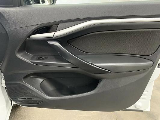Lada (ВАЗ) Vesta Comfort, 2019 года, пробег 104929 км