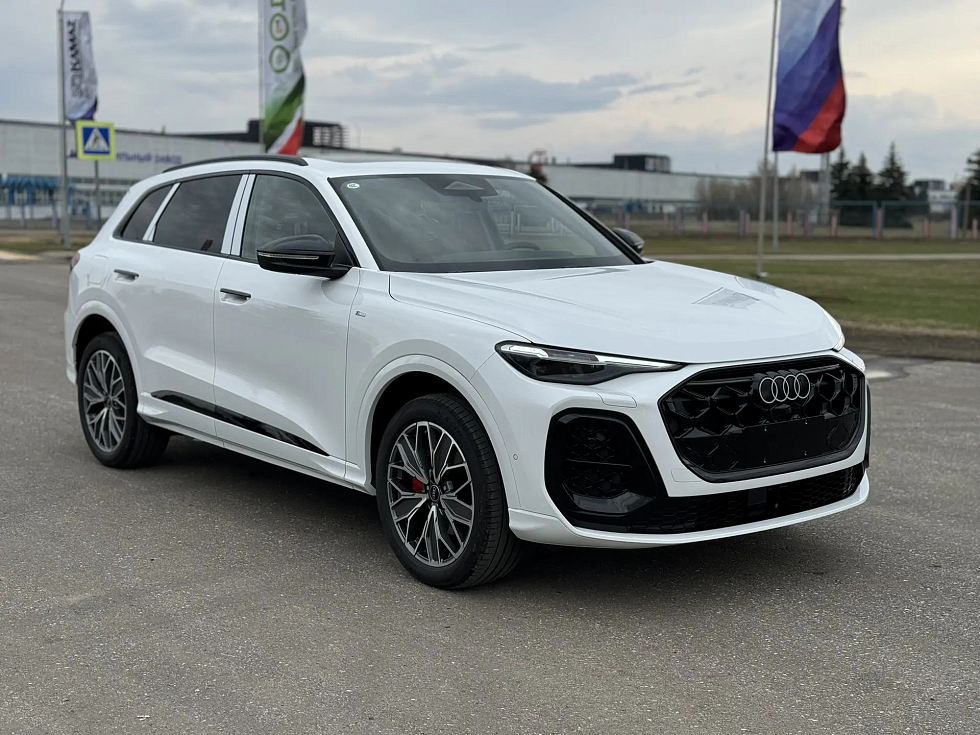 Audi Q5 Luxury, белый