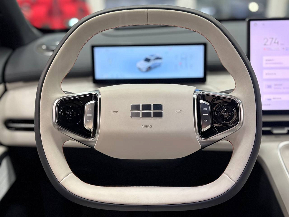 Geely Galaxy Starship 7 Sailing, белый