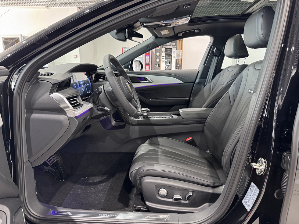 Hongqi H5 Чёрная Серия (Black Edition), черный