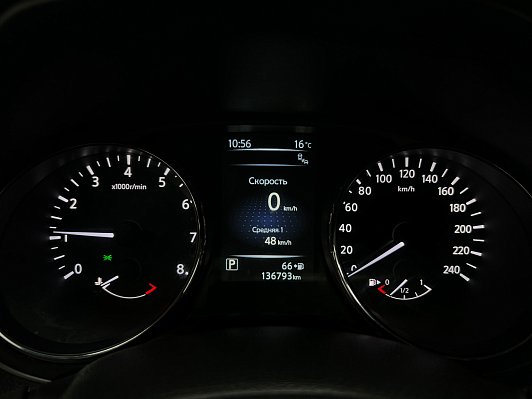 Nissan X-Trail LE Top, 2016 года, пробег 137000 км