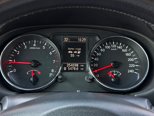 Nissan Qashqai SE, 2013 года, пробег 254420 км