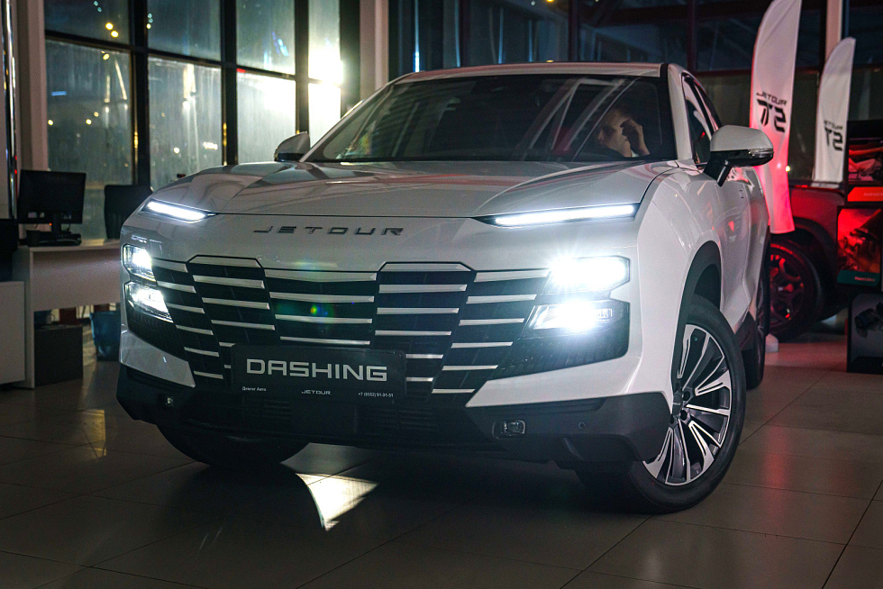 Jetour Dashing Люкс, белый