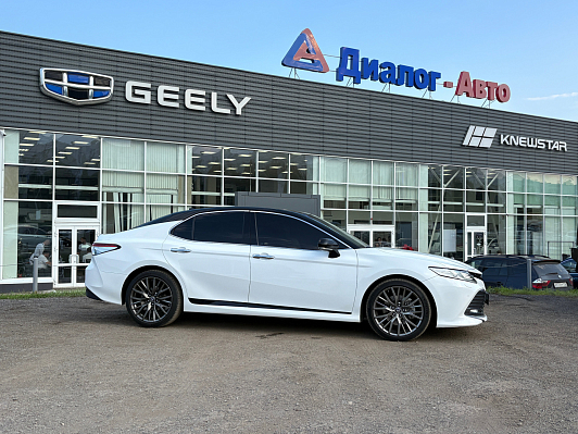Toyota Camry Элеганс Safety, 2019 года, пробег 92410 км