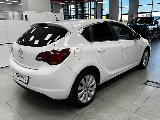 Opel Astra Cosmo, 2011 года, пробег 164784 км