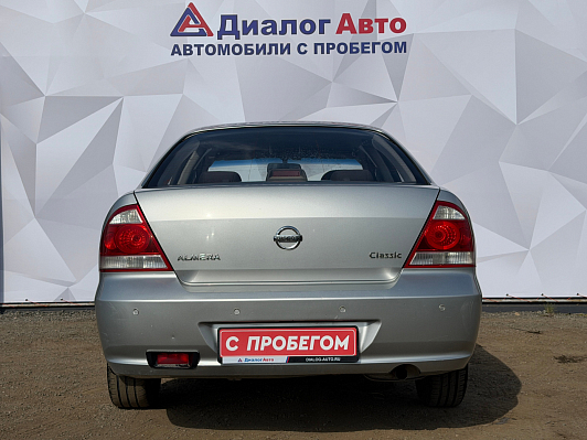 Nissan Almera Classic, 2011 года, пробег 304000 км