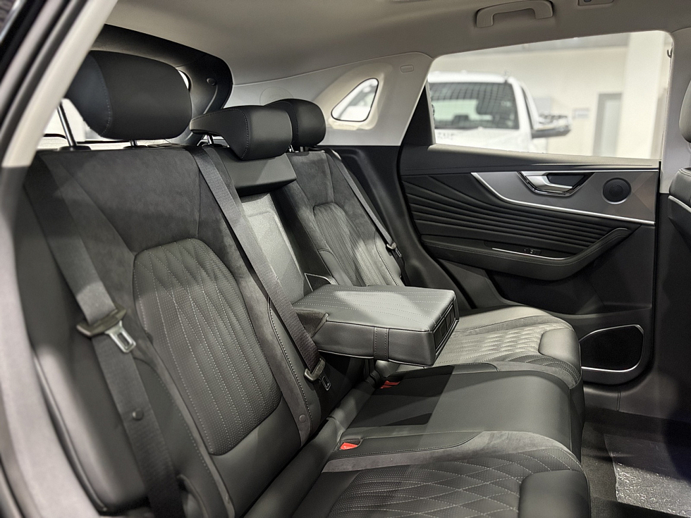 Hongqi HS3 Комфорт (Comfort), серый
