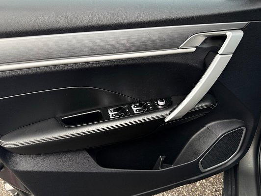 Geely Coolray Comfort, 2022 года, пробег 58000 км