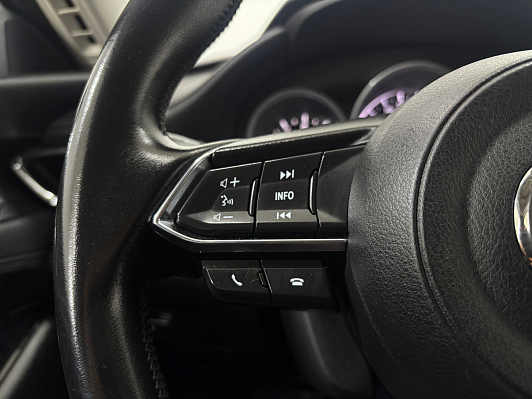 Mazda 6 Supreme, 2018 года, пробег 192647 км