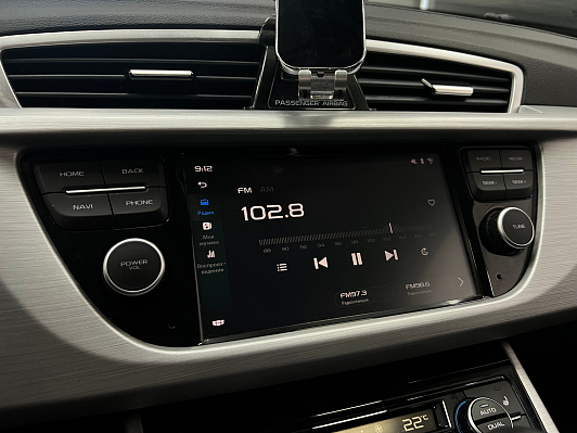 Geely Atlas Люкс + Yandex Auto, 2019 года, пробег 106900 км