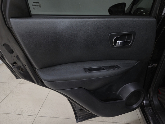 Nissan Qashqai SE+, 2011 года, пробег 285393 км
