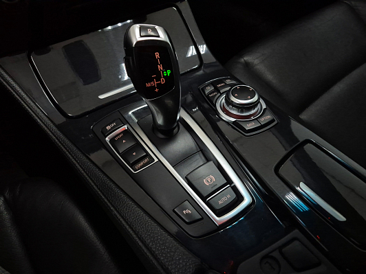 BMW 5 серии, 2011 года, пробег 188652 км