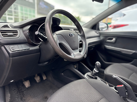 Kia Rio, 2016 года, пробег 121646 км