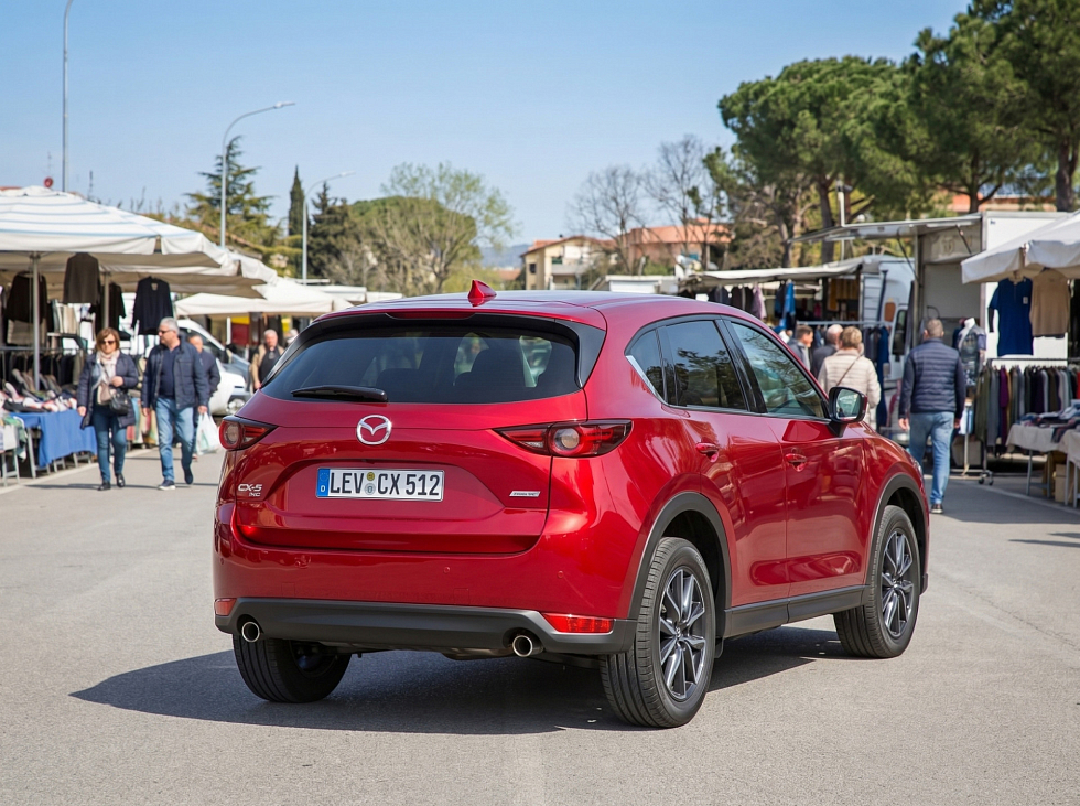 Mazda CX-5 Active, красный