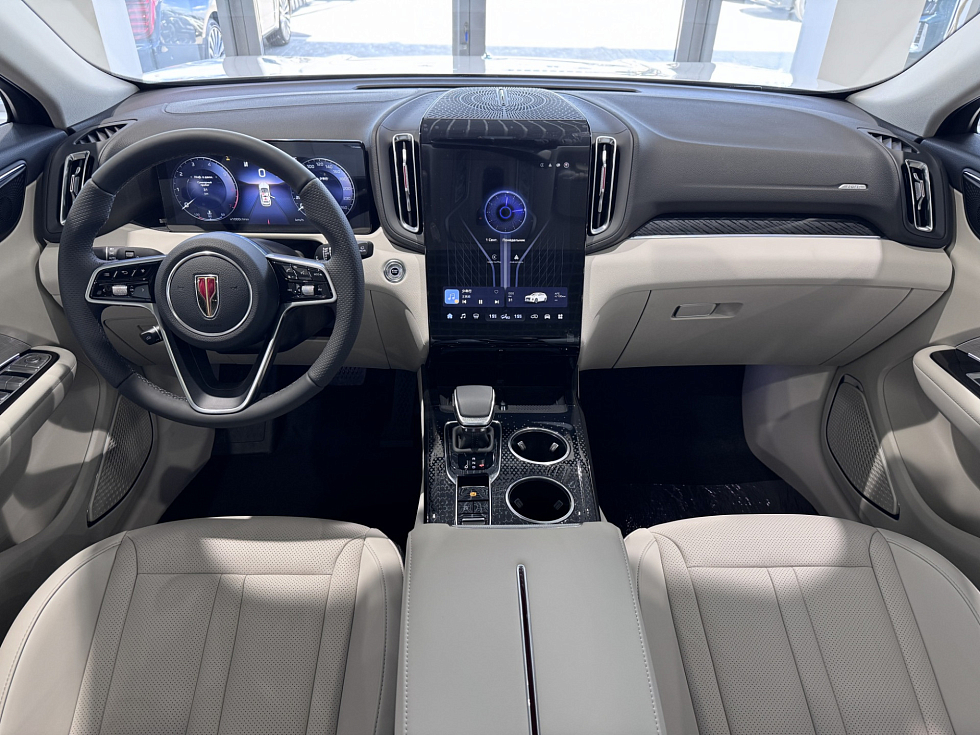 Hongqi HS3 Делюкс (Deluxe), белый