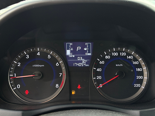 Hyundai Solaris Comfort, 2014 года, пробег 174055 км