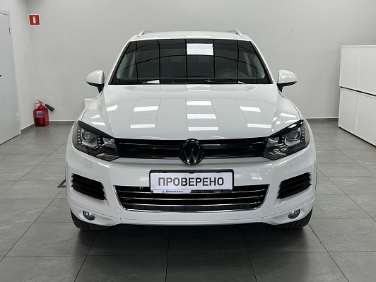 Volkswagen Touareg, 2012 года, пробег 180889 км