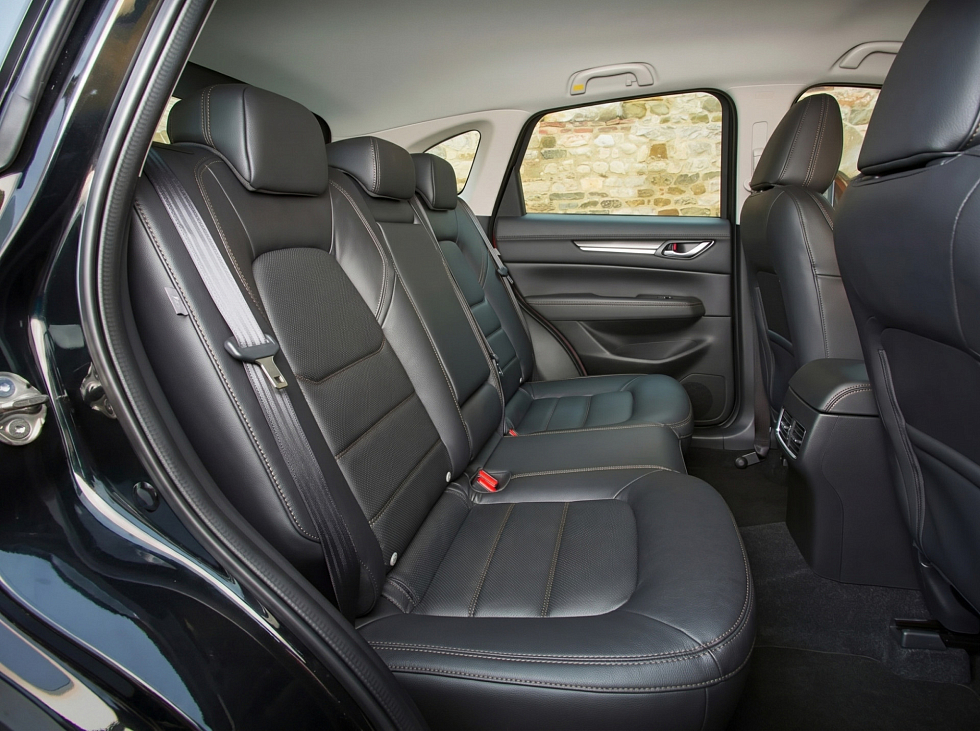 Mazda CX-5 Active, черный