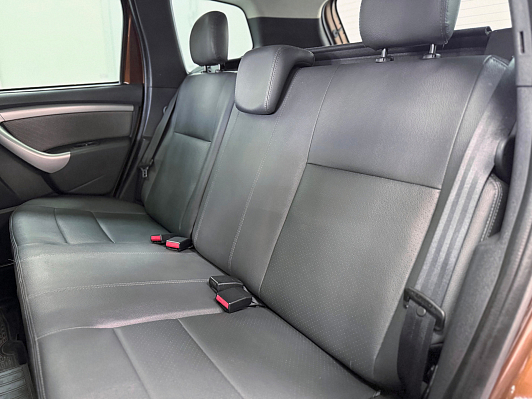 Renault Duster Privilege, 2014 года, пробег 150000 км