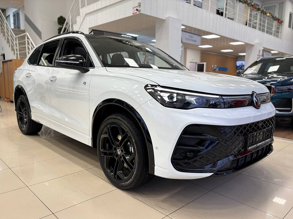 Volkswagen Tiguan R-Line Smart Leadership, белый
