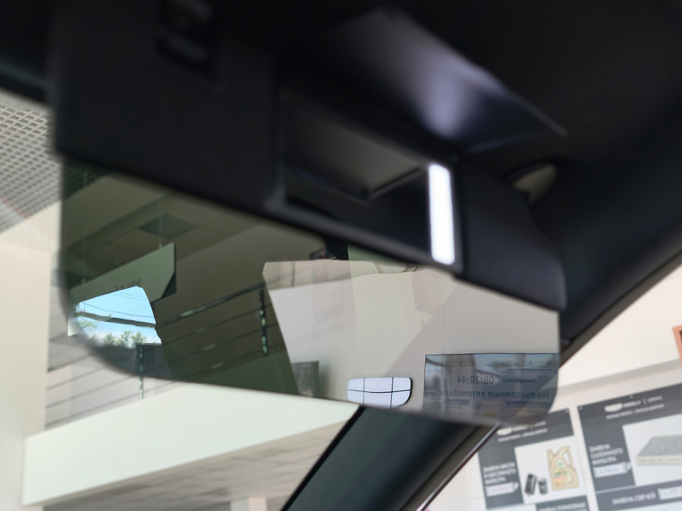 Geely Coolray Эксклюзив, белый