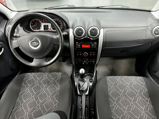 Lada (ВАЗ) Largus Luxe (5 мест), 2020 года, пробег 36000 км