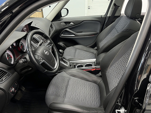 Opel Zafira, 2013 года, пробег 152307 км