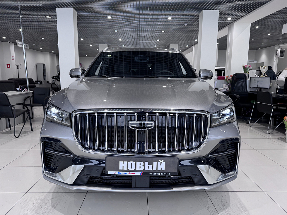 Geely Monjaro Флагман, серебряный