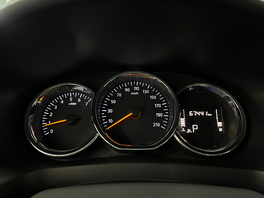 Renault Logan Drive, 2021 года, пробег 67450 км